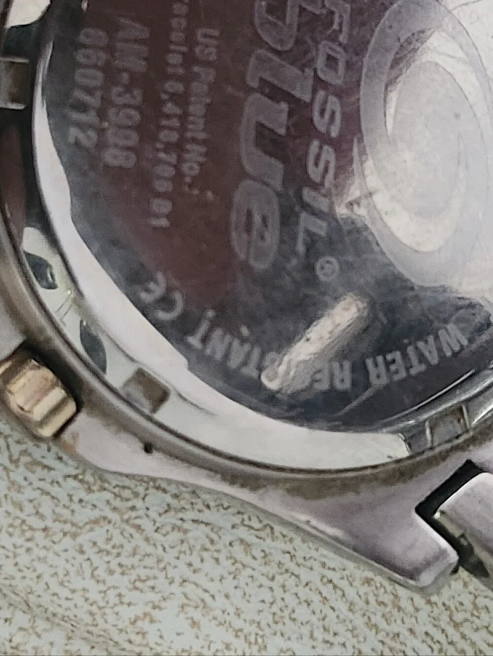 Vtg Fossil Blue Two-Tone Silver and Gold Quartz Watch with White Dial